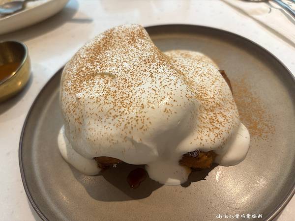 [食記] 台北。微風南山-小小樹食~推法式吐司