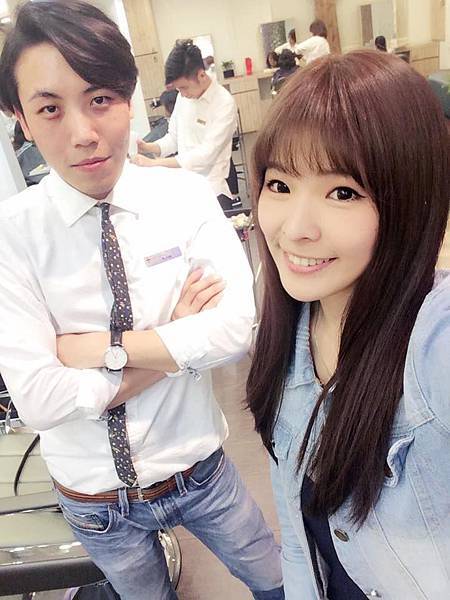【美髮】來到台北中山區PLUUS NO.5。迎接春夏新髮色—亞麻棕♥