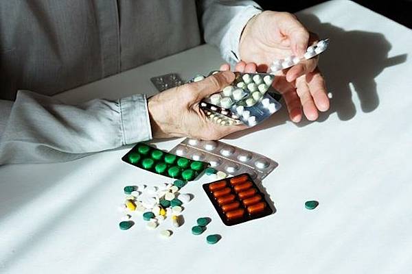 3dff54fac7d69822bd1a03fa70c70acc.jpg 3dff54fac7d69822bd1a03fa70c70acc.jpg