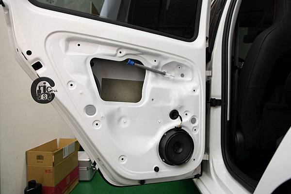 IMG_3617-2048.jpg IMG_3617-2048.jpg