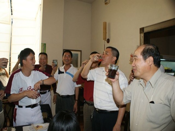 2009國防部火蝴蝶壘球隊來訪