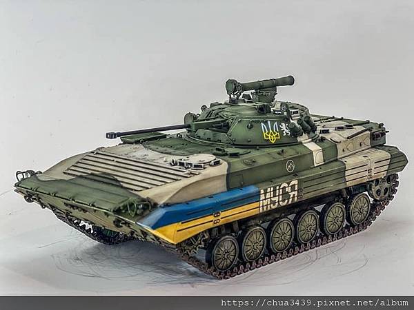 Ukraine BMP-2 - 08.jpg