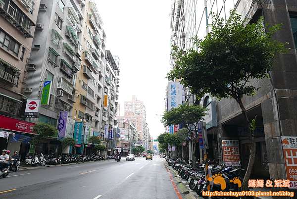 永和牙醫推薦 即拔即種植牙新趨勢 一日舒眠植牙即拔即種療程可選擇 博誠牙醫診所 院長德國植牙碩士何家銘醫師親自操刀 嫣嫣 斌斌 旅遊札記