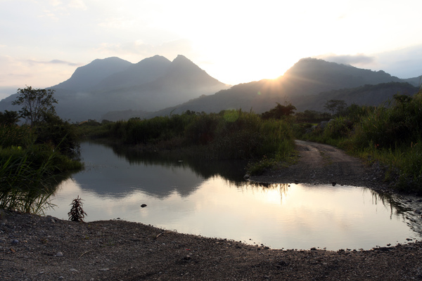 山里小黃山1.JPG