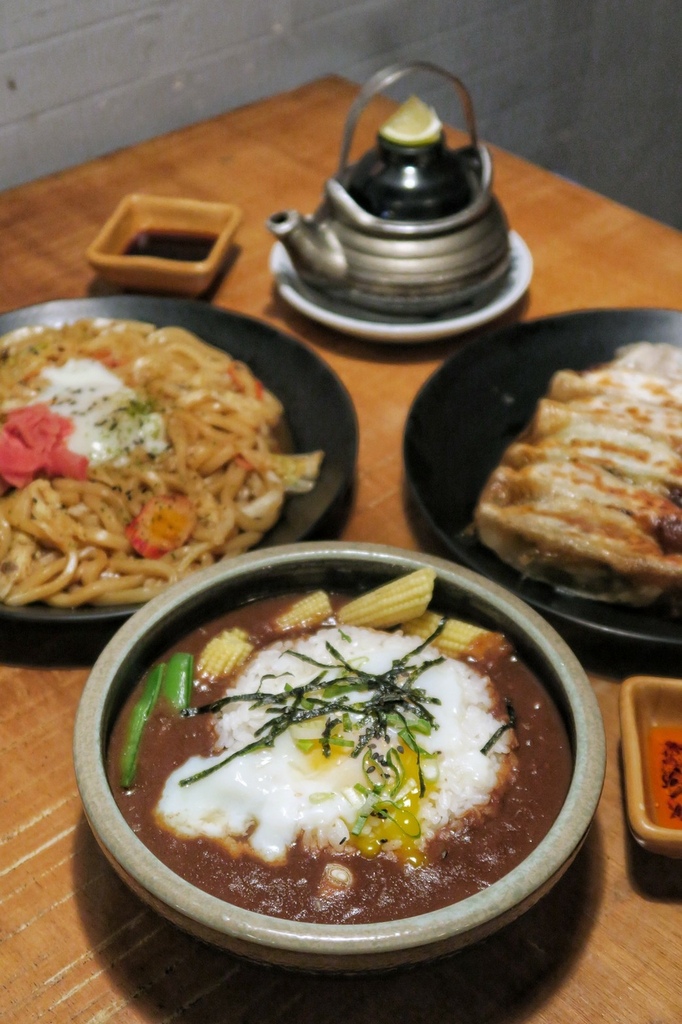 【高雄食記】鉄井家焼き餃子 - 特色日式燒餃子 - 深夜小酌好處去