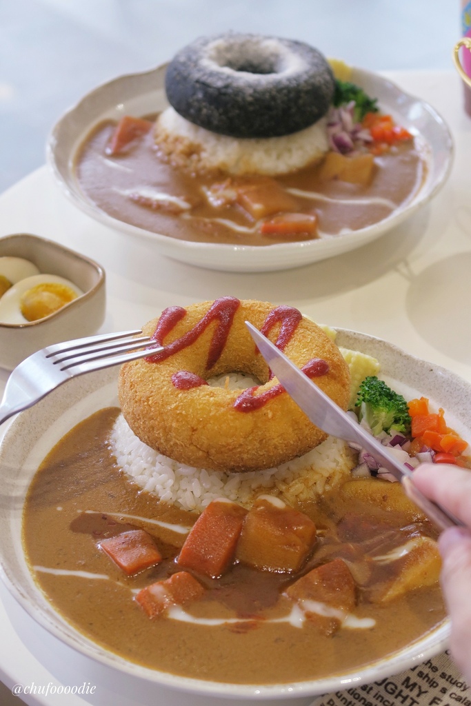【台南食記】大丸家 - 韓系網美甜甜圈咖哩飯 - 內用小菜任你吃到飽