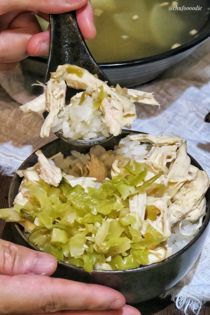 【台南美食】雞三郎 - 台南小吃特製三角骨~油滋滋蔥油雞肉飯超好吃