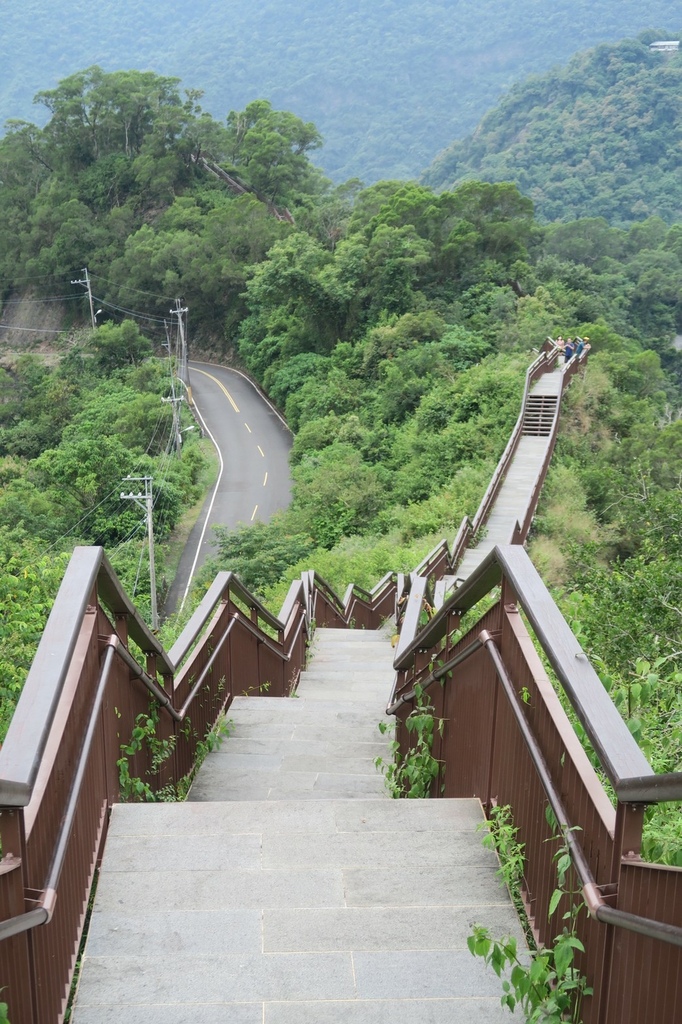 【高雄旅遊與屏北旅遊】茂林國家風景區旅遊手冊 - 高雄景點與屏北景點六龜、三地門、霧臺和原住民文化深入介紹