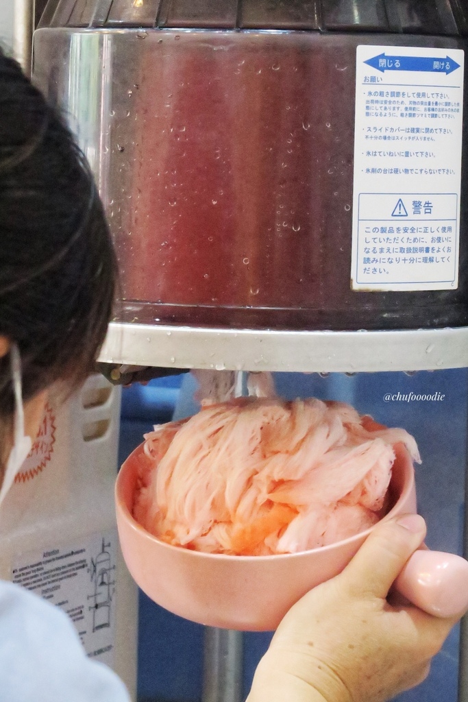 【SNO絲諾冰屋】嘉義冰店熱門網美打卡水果冰~新鮮水果雪花冰搭配可愛的配料！視覺味覺的雙重享受