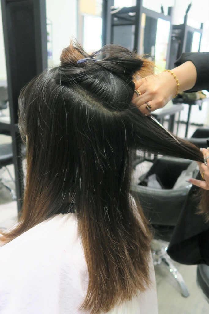 【彌敦道貳室】高雄楠梓燙染髮推薦!楠梓髮廊採用日本頂級京喚羽護髮~造型設計剪髮、染髮、燙髮給您專業的服務 【彌敦道貳室】高雄楠梓燙染髮推薦!楠梓髮廊採用日本頂級京喚羽護髮~造型設計剪髮、染髮、燙髮給您專業的服務