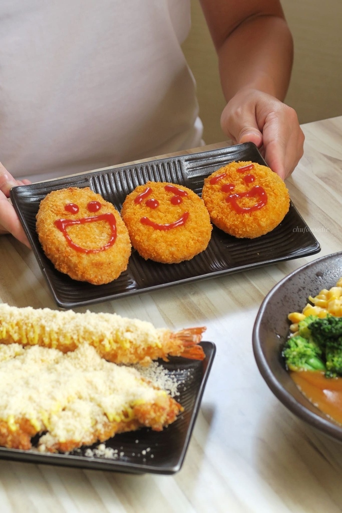 丼曲丼曲-楠梓平價日式咖哩與日式丼飯~高雄楠梓美食日式料理餐