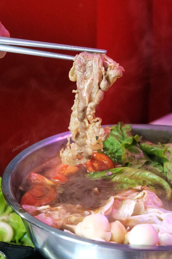 傑佛瑞原汁火鍋-新崛江美食傳承40年手藝的紅燒火鍋湯頭~結合