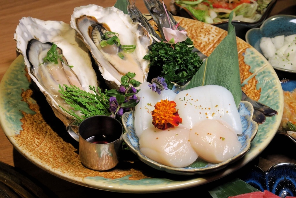 津炭燒肉-超豐盛海鮮盛合套餐組合~花園夜市附近的台南燒肉餐廳