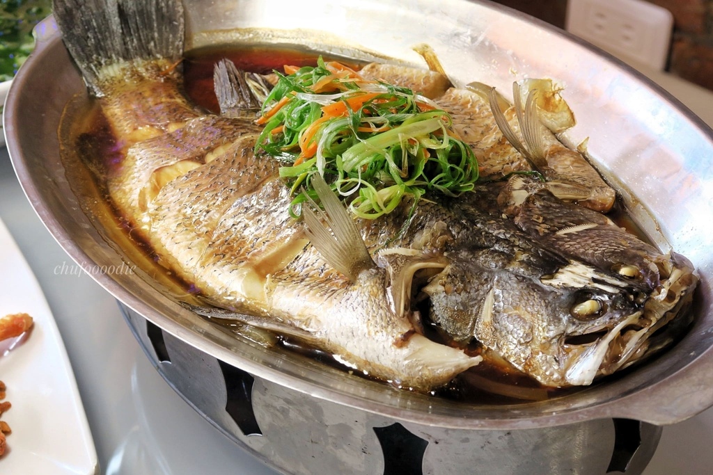 恆春陳海鮮餐廳-除了綜合生魚片還有龍蝦兩吃~墾丁旅遊必吃的墾