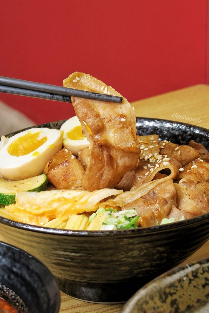 食扒穗-高雄麻辣燙高CP值質感餐廳~炙燒肉丼飯日式料理和起司