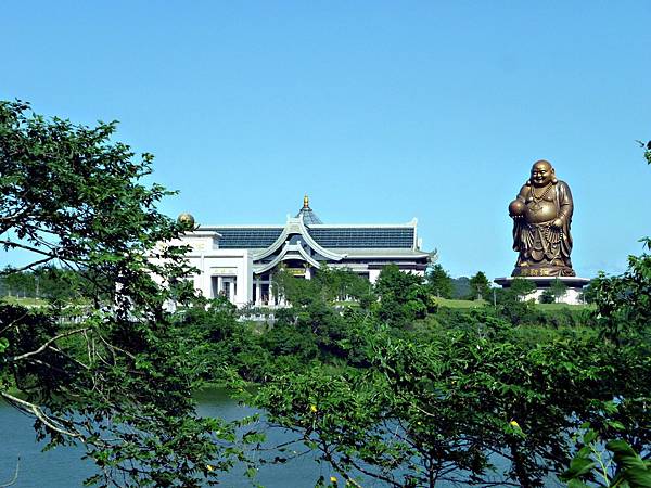 峨眉/天恩彌勒佛院