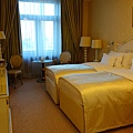  RADISSON ROYAL HOTEL 套房 (1).JPG