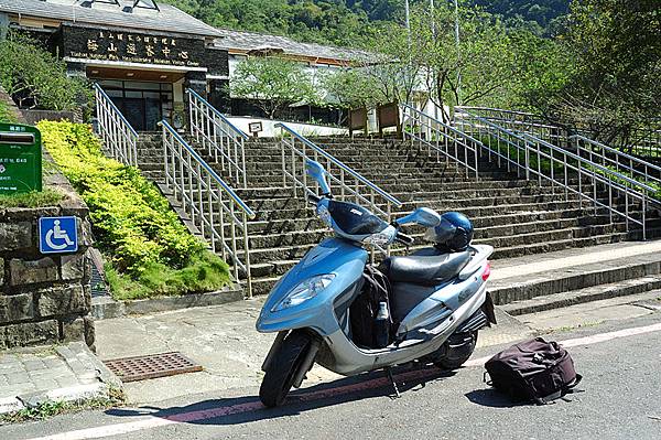 下山途中路過梅山再拍一張