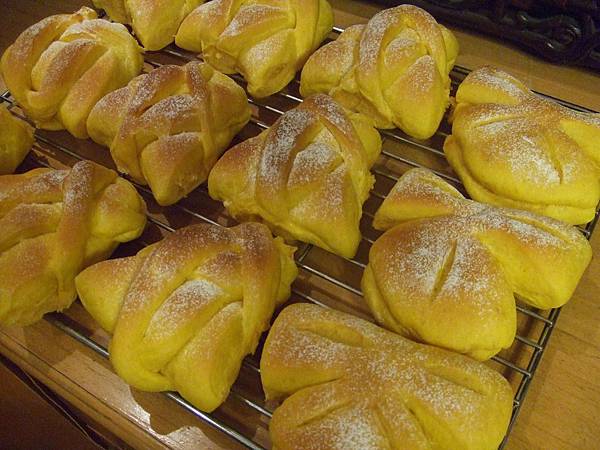 南瓜麵包 004.jpg