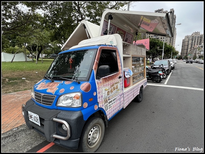 台中 ღ 巴塔蔓行動面包車｜回憶路線行動麵包車