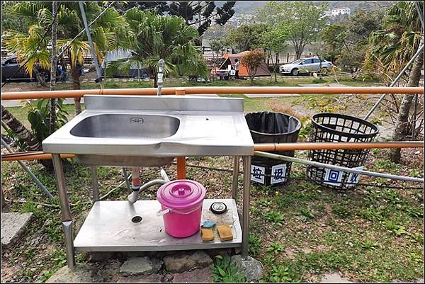 No 78南投鹿谷 鹿谷麒麟潭湖光露營區 坐擁麒麟潭湖光山色美景 12y4m 10y3m 昕滿奕足 痞客邦