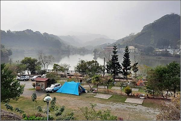 No 78南投鹿谷 鹿谷麒麟潭湖光露營區 坐擁麒麟潭湖光山色美景 12y4m 10y3m 昕滿奕足 痞客邦