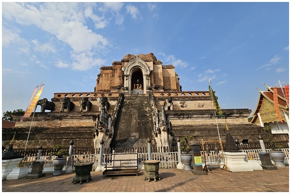 清邁古城寺廟 (63).jpg