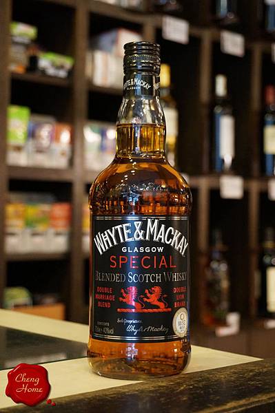 懷特馬凱紅獅調和式蘇格蘭威士忌 Whyte & Mackay