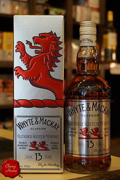 懷特馬凱13年紅獅調和式蘇格蘭威士忌 Whyte & Mac