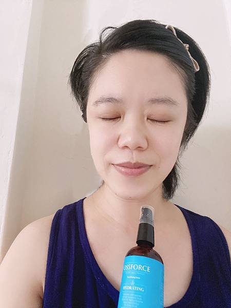 使用完洗臉（推薦使用“柔膚調理皂”）清潔臉部肌膚後