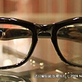 T319