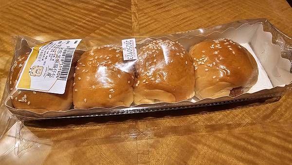 澳門也有賣超好吃的熱狗麵包!