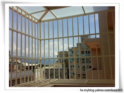 台中室內設計 鋼鋁工程 鋁門窗工程 鐵鋁門裝潢 (14).jpg