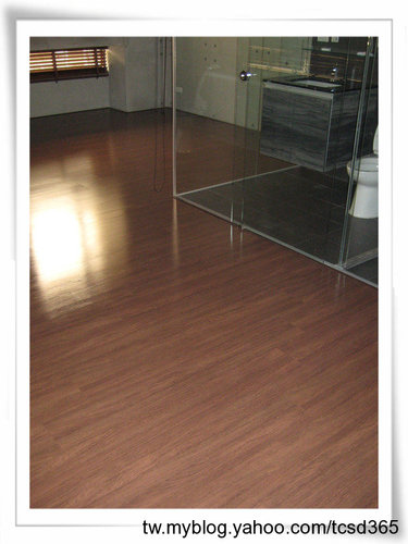 中部室內地板設計 裝潢工程 台中地板工程 老屋翻新 地板施工 居家地板 (8).jpg