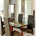 台中室內設計 餐廳裝潢 臥室設計 樓梯設計 電視櫃 衛浴設計 (1).jpg