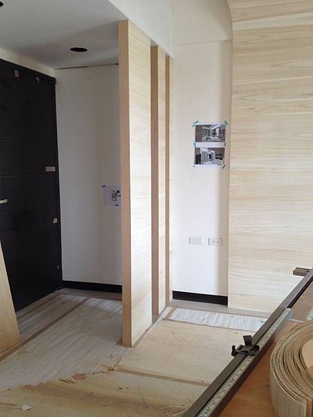 登陽中山苑木工貼皮及油漆批土 (4).JPG