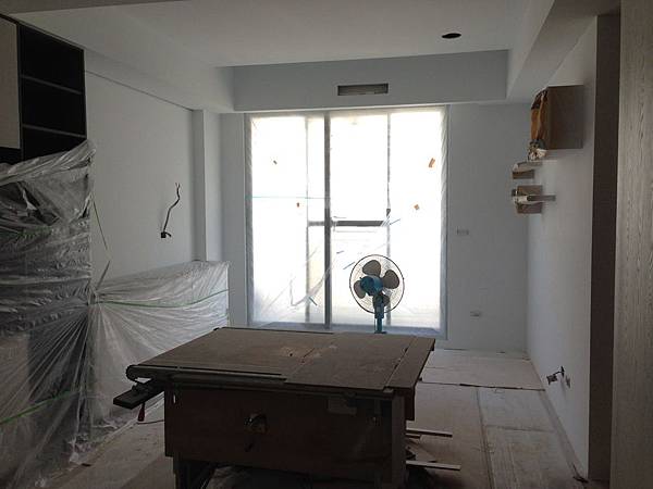 京佑雲崗監工日誌油漆系統2