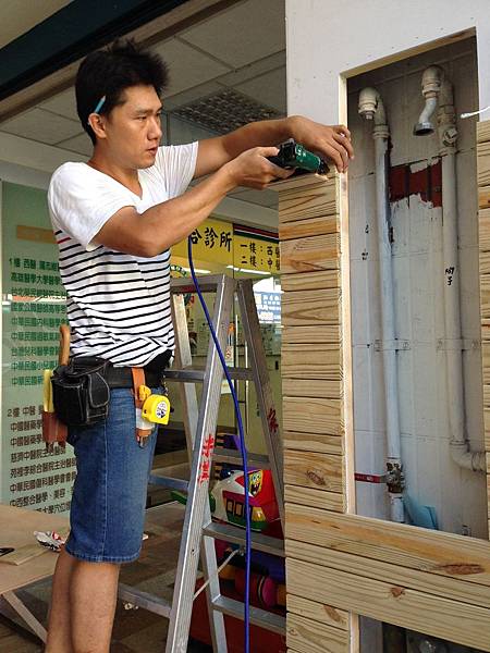 大墩咖啡店監工日誌 木作水電冷氣21