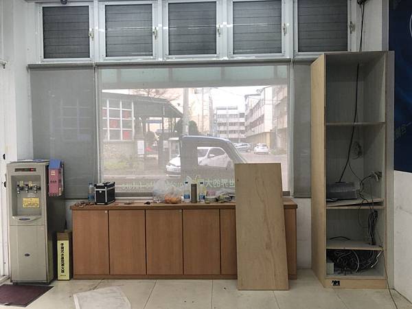 梧棲幼兒園 一樓木作機櫃施工中.jpg 梧棲幼兒園 一樓木作機櫃施工中.jpg