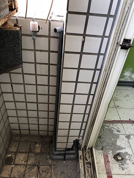 梧棲幼兒園 三樓洗手台進排水管線預留.jpg 梧棲幼兒園 三樓洗手台進排水管線預留.jpg