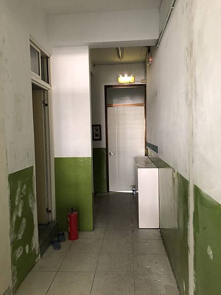 梧棲幼兒園 辦公室門片更換完成.jpg 梧棲幼兒園 辦公室門片更換完成.jpg