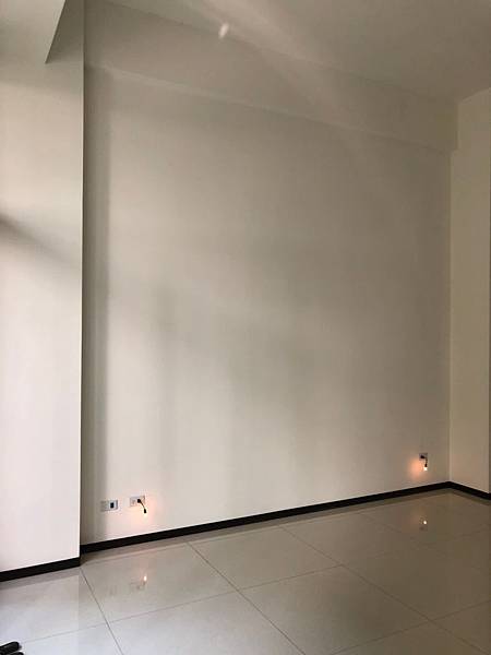 樹禾院住宅設計 客廳空間沙發背牆丈量紀錄.jpg