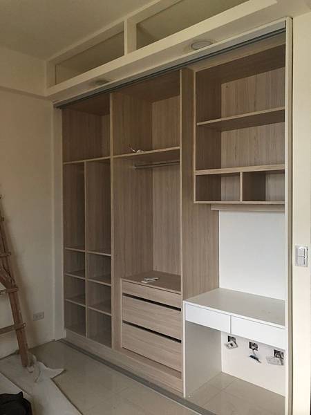 台中系統櫃施工-室內裝潢設計 (8).jpg