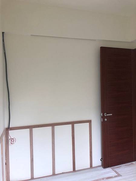 惠宇新觀室內設計 男孩房天花板油漆上面漆施工紀錄.jpg