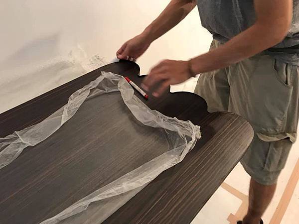 故事屋門片修邊施工.jpg 故事屋門片修邊施工.jpg