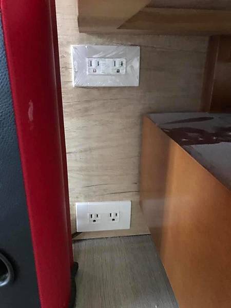 登陽川匯住宅設計 電視牆水電配線施工紀錄.jpg