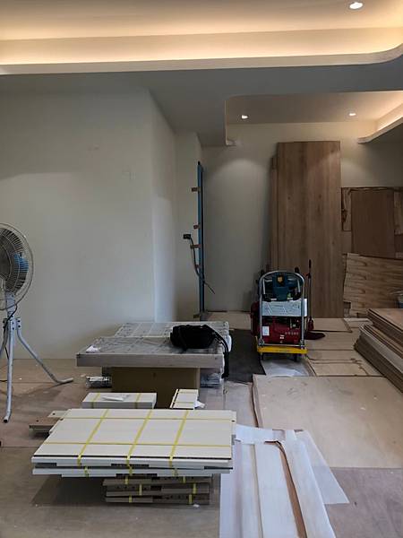 系統櫃組裝進度紀錄 (1)0807