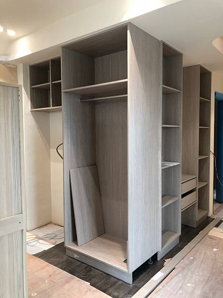 系統櫃組裝進度紀錄 (6)0807