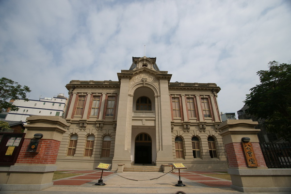 2009-12-19-統一國際商攝外拍002.JPG 2009-12-19-統一國際商攝外拍002.JPG