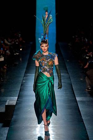 Gaultier-20HC-20RS14-206470_catwalk_img_400_600_1.jpg